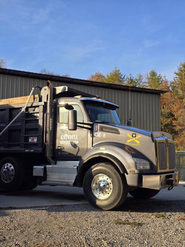Topsoil Delivery in East Tennessee | Grindell Trucking